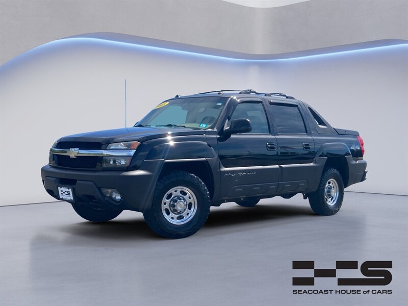 2005 Chevrolet Avalanche 2500 LT - Photo 1 - Stratham, NH 03885