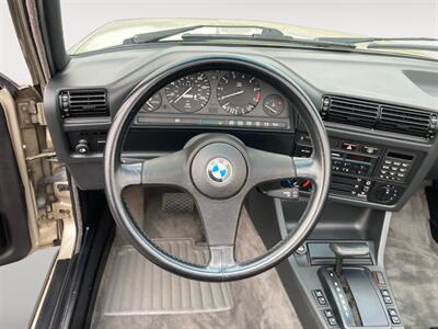 1988 BMW 3 Series 325i   - Photo 12 - Stratham, NH 03885