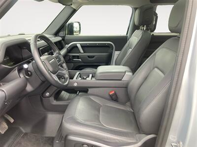 2024 Land Rover Defender 90 P400 X-Dynamic SE   - Photo 9 - Stratham, NH 03885
