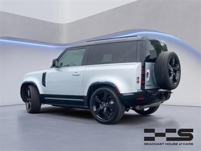 2024 Land Rover Defender 90 P400 X-Dynamic SE   - Photo 3 - Stratham, NH 03885