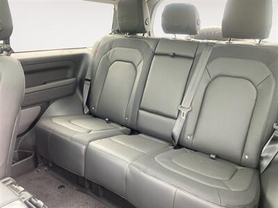 2024 Land Rover Defender 90 P400 X-Dynamic SE   - Photo 13 - Stratham, NH 03885
