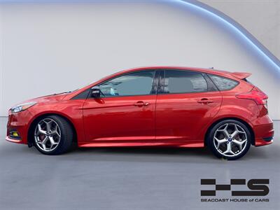 2018 Ford Focus ST   - Photo 2 - Stratham, NH 03885