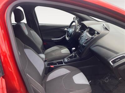2018 Ford Focus ST   - Photo 15 - Stratham, NH 03885