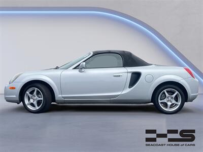 2001 Toyota MR2 Spyder   - Photo 2 - Stratham, NH 03885