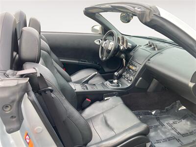 2005 Nissan 350Z Enthusiast   - Photo 15 - Stratham, NH 03885
