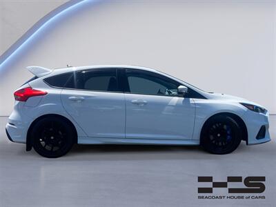 2017 Ford Focus RS   - Photo 6 - Stratham, NH 03885
