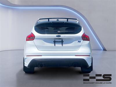 2017 Ford Focus RS   - Photo 4 - Stratham, NH 03885