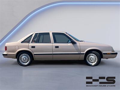1986 Chrysler Le Baron GTS Premium   - Photo 6 - Stratham, NH 03885