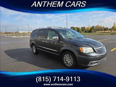 2012 Chrysler Town and Country Limited   - Photo 4 - Elwood, IL 60421