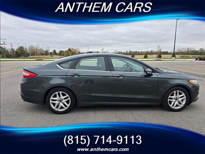 2015 Ford Fusion SE   - Photo 4 - Elwood, IL 60421