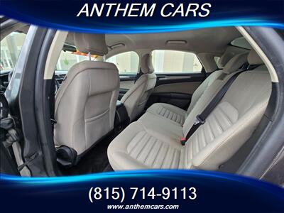 2018 Ford Fusion S   - Photo 7 - Elwood, IL 60421