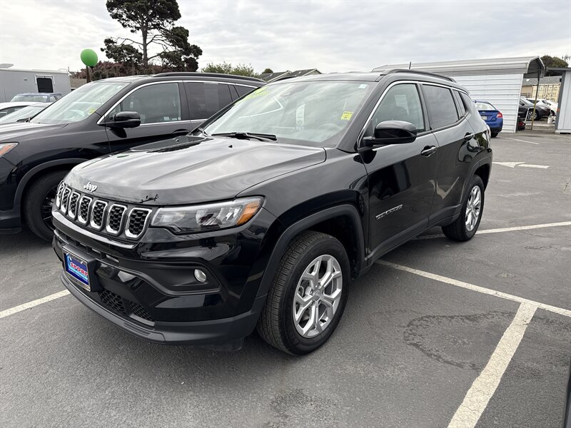 2024 Jeep Compass Latitude  