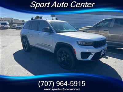 2022 Jeep Grand Cherokee Altitude  