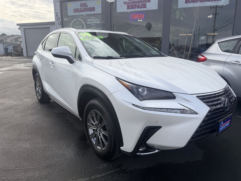 2019 Lexus NX 300h  
