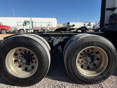 2015 Freightliner Cascadia   - Photo 11 - Nogales, AZ 85621