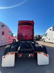 2017 International Prostar+ 122   - Photo 5 - Nogales, AZ 85621