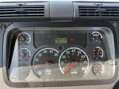 2014 Freightliner Cascadia   - Photo 11 - Nogales, AZ 85621