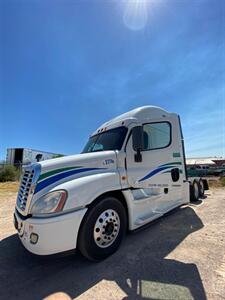 2014 Freightliner Cascadia 1  