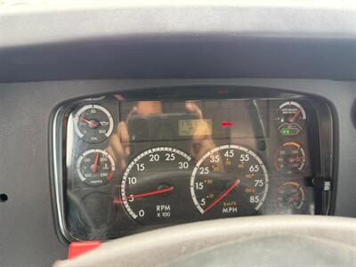 2015 Freightliner M2 112   - Photo 10 - Nogales, AZ 85621