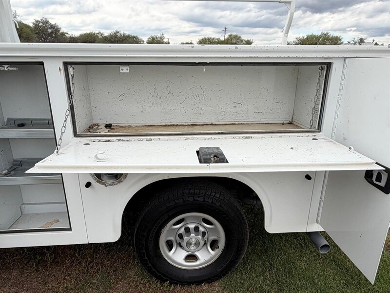 2019 Chevrolet Express 3500 - Photo 6 - Nogales, AZ 85621