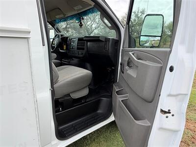 2019 Chevrolet Express 3500 - Photo 21 - Nogales, AZ 85621