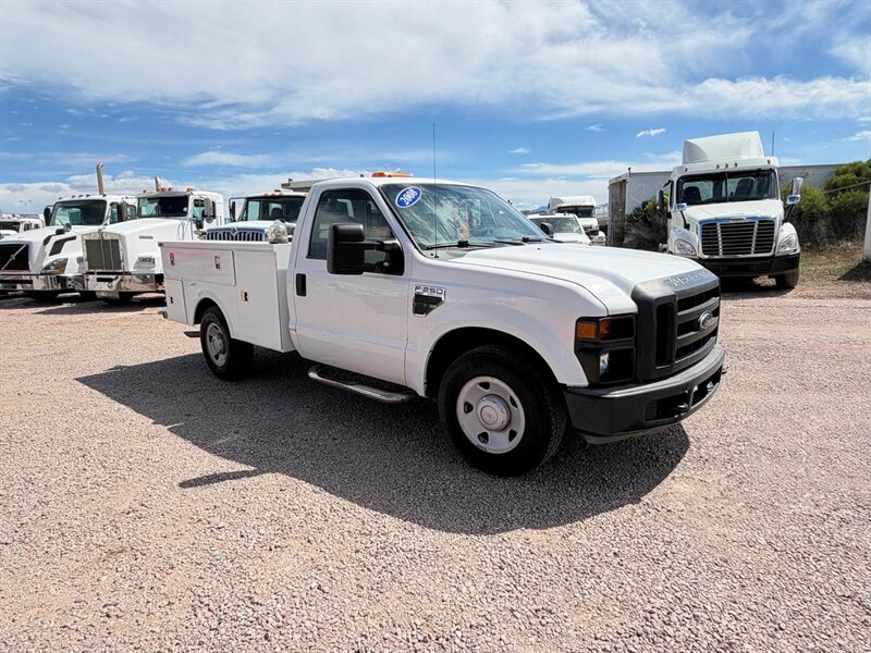 2008 Ford F-250 Super Duty XL - Photo 8 - Nogales, AZ 85621
