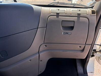 2018 Freightliner Cascadia - Photo 18 - Nogales, AZ 85621