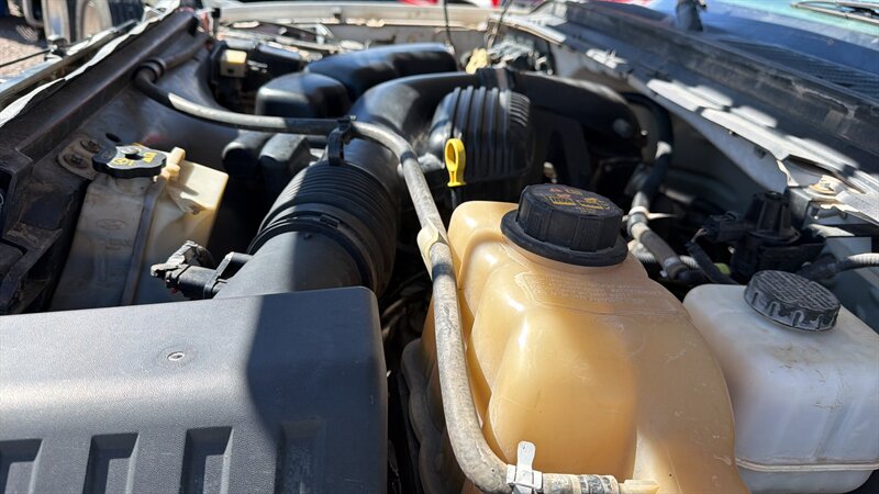 2009 Ford F-350 Super Duty XL - Photo 7 - Nogales, AZ 85621