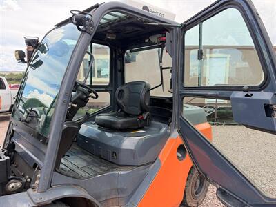 2018 Toyota Forklift 8FD40U - Photo 11 - Nogales, AZ 85621
