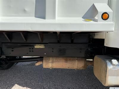 2007 Freightliner M2 106 - Photo 11 - Nogales, AZ 85621