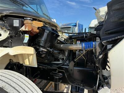 2007 Freightliner M2 106 - Photo 19 - Nogales, AZ 85621