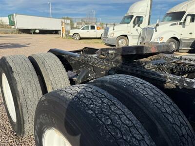 2012 Volvo VNL - Photo 10 - Nogales, AZ 85621
