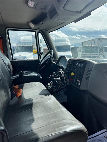 2016 International WorkStar 7400 Dump Truck - Photo 13 - Nogales, AZ 85621