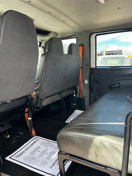 2016 International WorkStar 7400 Dump Truck - Photo 15 - Nogales, AZ 85621