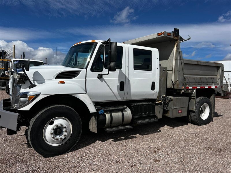 2016 International WorkStar 7400 Dump Truck  