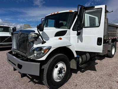 2016 International WorkStar 7400 Dump Truck - Photo 2 - Nogales, AZ 85621