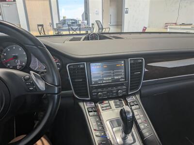 2016 Porsche Panamera 4S   - Photo 13 - Edmond, OK 73003