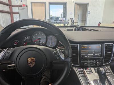 2016 Porsche Panamera 4S   - Photo 9 - Edmond, OK 73003