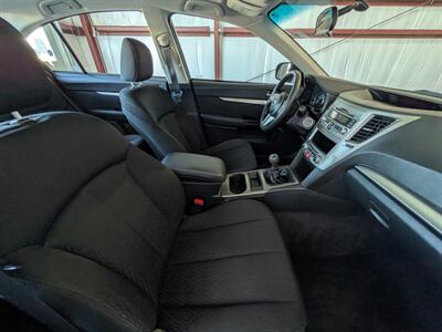 2010 Subaru Legacy 2.5i - Photo 25 - Edmond, OK 73003