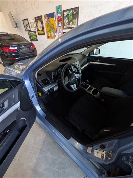 2010 Subaru Legacy 2.5i - Photo 13 - Edmond, OK 73003