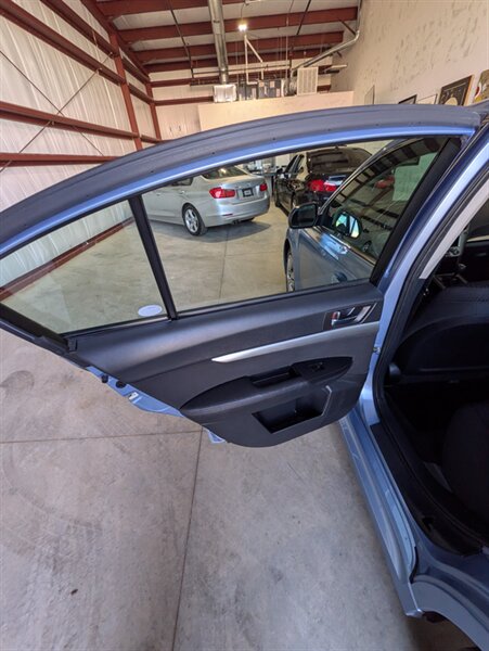 2010 Subaru Legacy 2.5i - Photo 15 - Edmond, OK 73003
