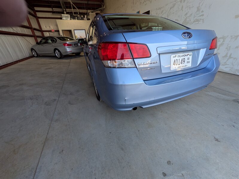 2010 Subaru Legacy 2.5i - Photo 9 - Edmond, OK 73003