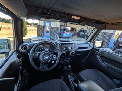 2015 Jeep Wrangler Unlimited Sport   - Photo 21 - Edmond, OK 73003