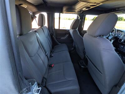 2015 Jeep Wrangler Unlimited Sport   - Photo 16 - Edmond, OK 73003