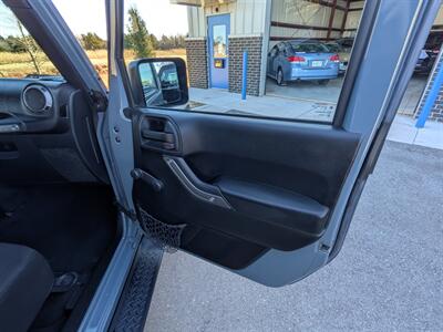 2015 Jeep Wrangler Unlimited Sport   - Photo 13 - Edmond, OK 73003