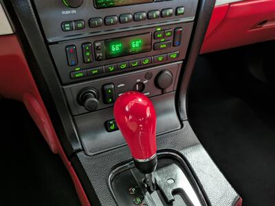 2003 Ford Thunderbird Deluxe   - Photo 37 - Edmond, OK 73003