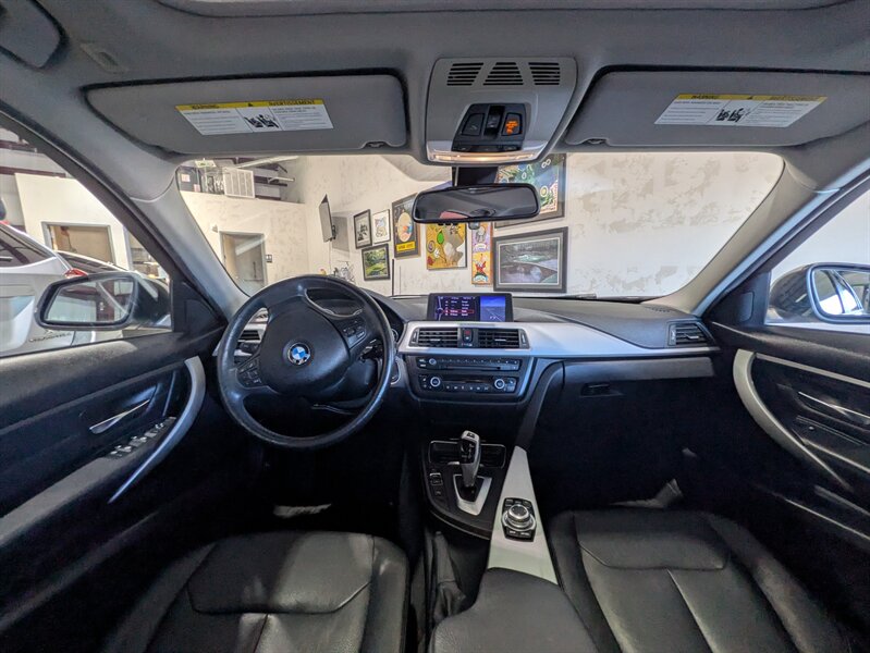 2013 BMW 3 Series 328xi xDrive - Photo 9 - Edmond, OK 73003
