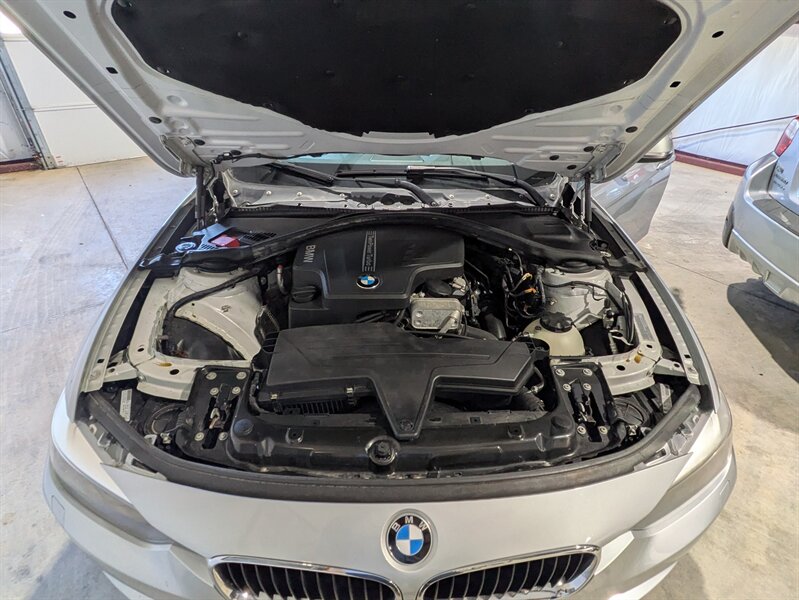 2013 BMW 3 Series 328xi xDrive - Photo 8 - Edmond, OK 73003