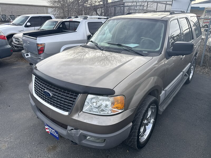 2003 Ford Expedition XLT's photo