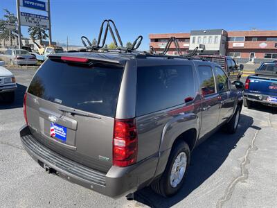 2011 Chevrolet Suburban LT   - Photo 5 - Helena, MT 59601